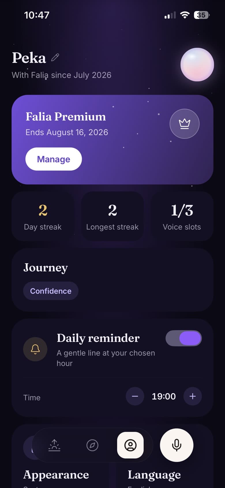 The profile: your streak, your voice slots and Premium, in the dark theme.
